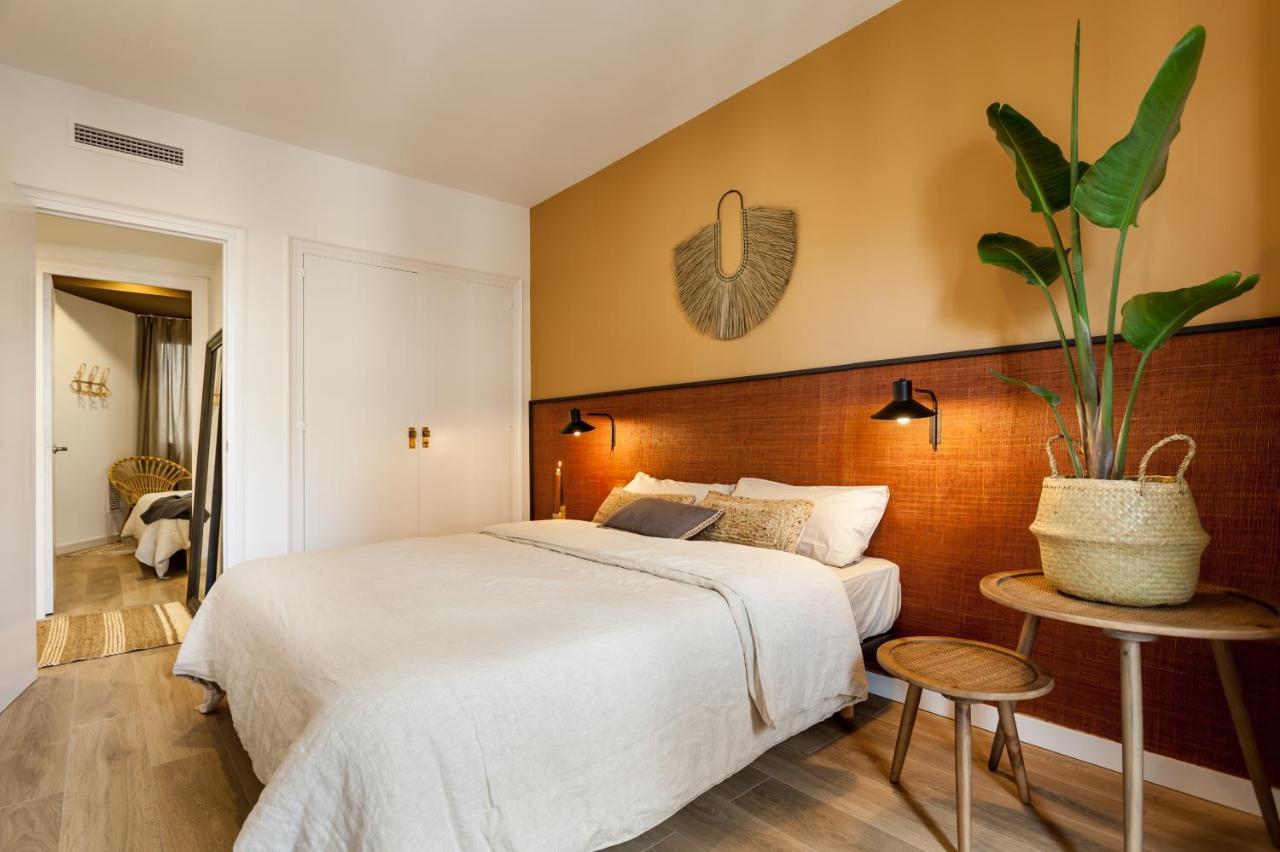Appartamento Taman - Three Bedroom In Casanova Street Barcellona